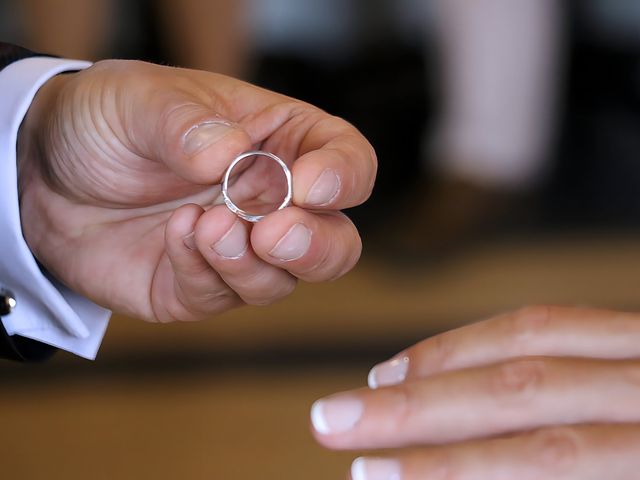 Le mariage de Florent et Virginie à Saint-Aubin-des-Ormeaux, Vendée 17