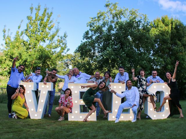 Le mariage de Florent et Virginie à Saint-Aubin-des-Ormeaux, Vendée 24