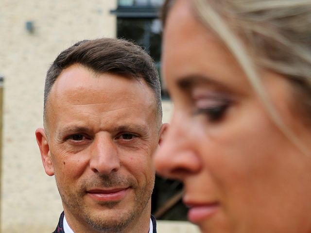 Le mariage de Florent et Virginie à Saint-Aubin-des-Ormeaux, Vendée 36