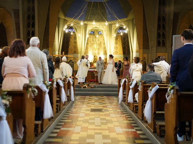 Le mariage de Manu et Marie  à Audincourt, Doubs 15