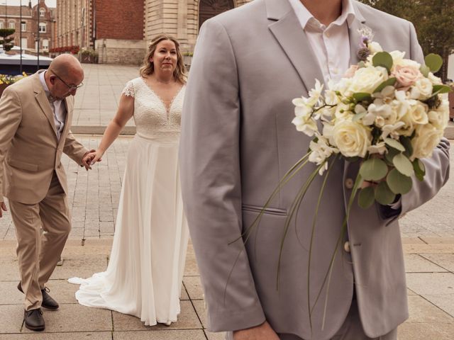 Le mariage de Vivien et Justine à Harnes, Pas-de-Calais 17