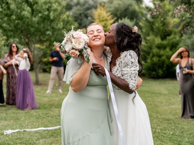Le mariage de Leo et Iris à Longvilliers, Yvelines 18