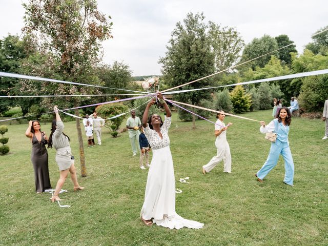 Le mariage de Leo et Iris à Longvilliers, Yvelines 19