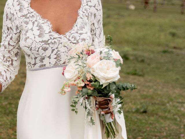 Le mariage de Leo et Iris à Longvilliers, Yvelines 23