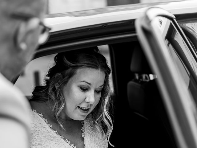 Le mariage de Vivien et Justine à Harnes, Pas-de-Calais 21