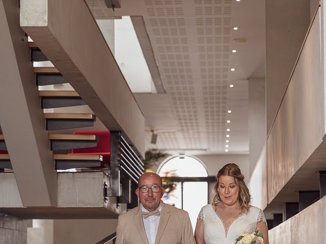 Le mariage de Vivien et Justine à Harnes, Pas-de-Calais 28