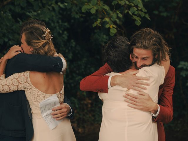 Le mariage de Tom et Charlène à Vandenesse-en-Auxois, Côte d&apos;Or 57