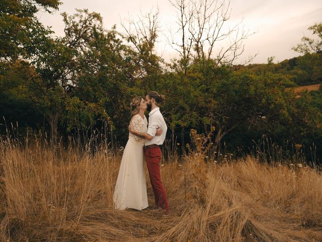 Le mariage de Tom et Charlène à Vandenesse-en-Auxois, Côte d&apos;Or 136