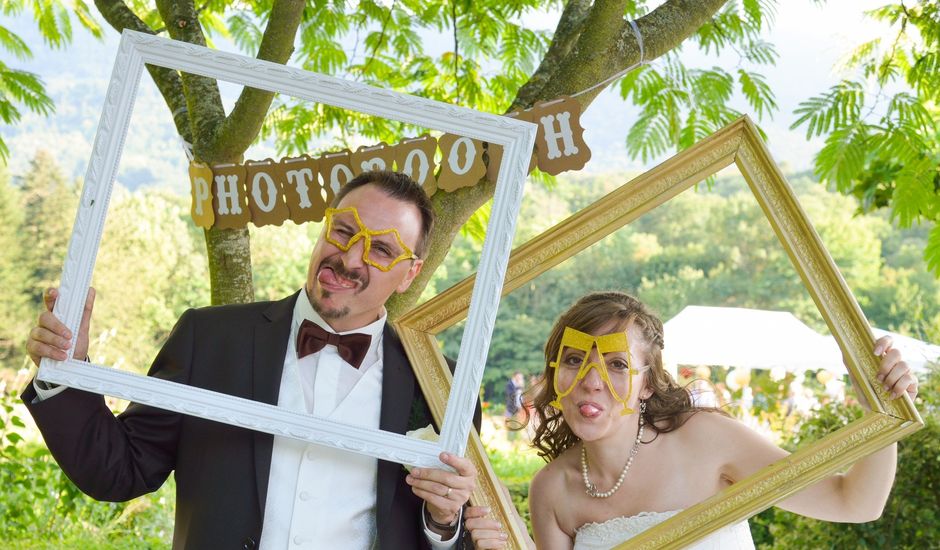 Le mariage de Julien et Lauriane  à Foix, Ariège