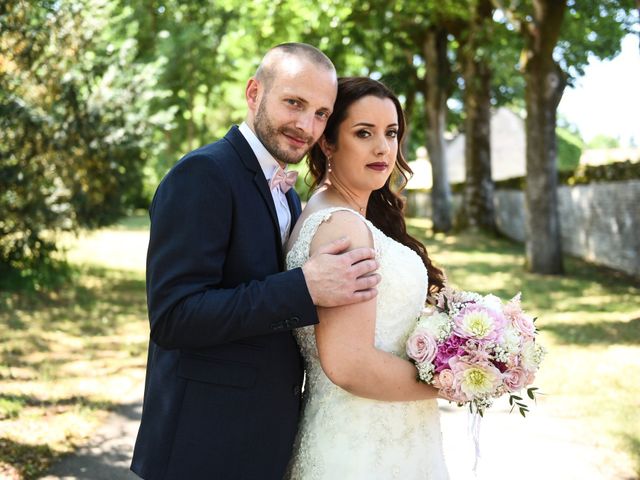 Le mariage de Nicolas et Sarah à Pont-de-Pany, Côte d&apos;Or 20