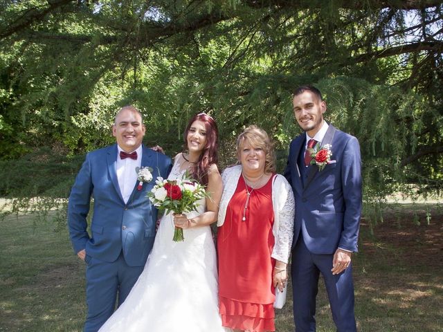 Le mariage de Dimitri  et Deborah à Saint-Pierre-lès-Nemours, Seine-et-Marne 12