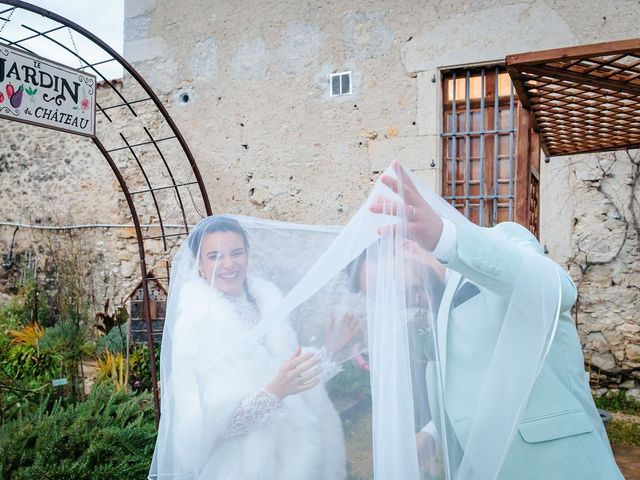 Le mariage de Adrien et Charlotte à Vignieu, Isère 12