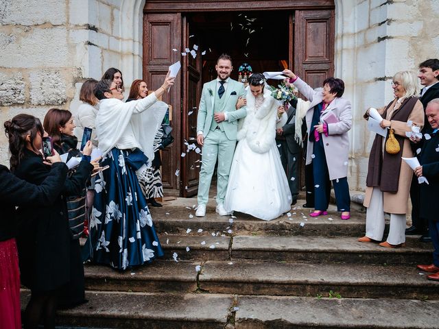 Le mariage de Adrien et Charlotte à Vignieu, Isère 24