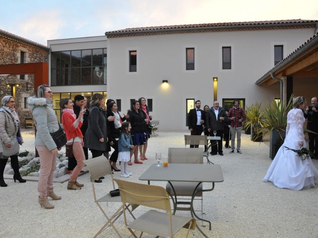 Le mariage de Julien et Sylvia à Aubenas, Ardèche 29