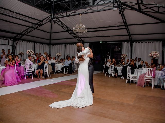 Le mariage de Fabrice et Léna à Cholet, Maine et Loire 3