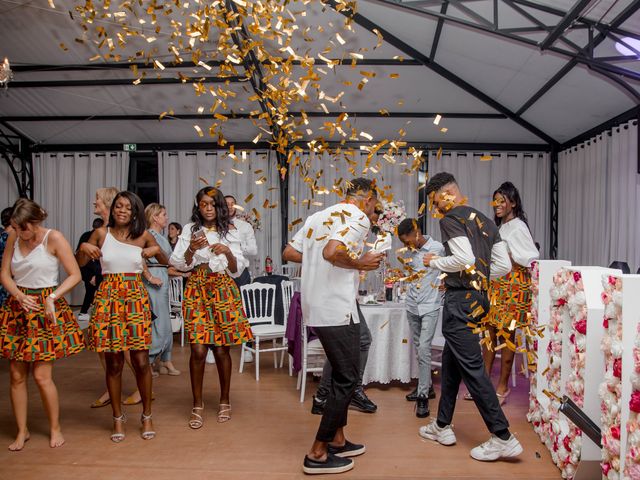 Le mariage de Fabrice et Léna à Cholet, Maine et Loire 13