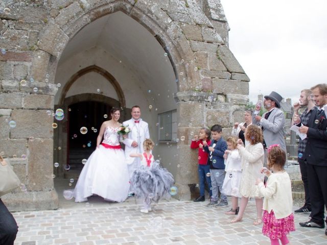 Le mariage de Séverin et Bérengère à Blainville-sur-Mer, Manche 11