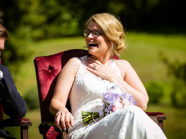 Le mariage de Yann et Lauriana à Trédion, Morbihan 97