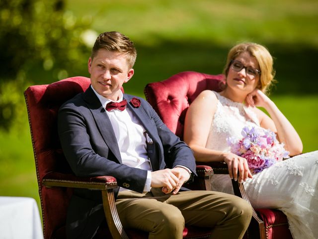 Le mariage de Yann et Lauriana à Trédion, Morbihan 99