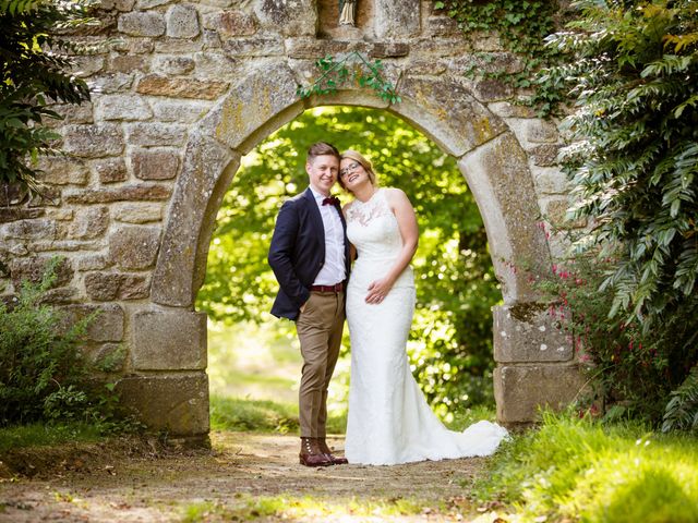 Le mariage de Yann et Lauriana à Trédion, Morbihan 131