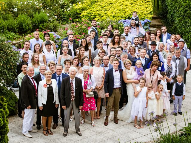 Le mariage de Yann et Lauriana à Trédion, Morbihan 165