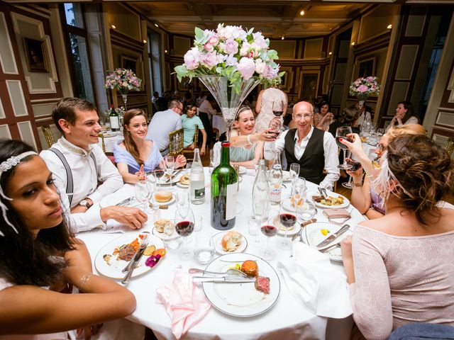 Le mariage de Yann et Lauriana à Trédion, Morbihan 186