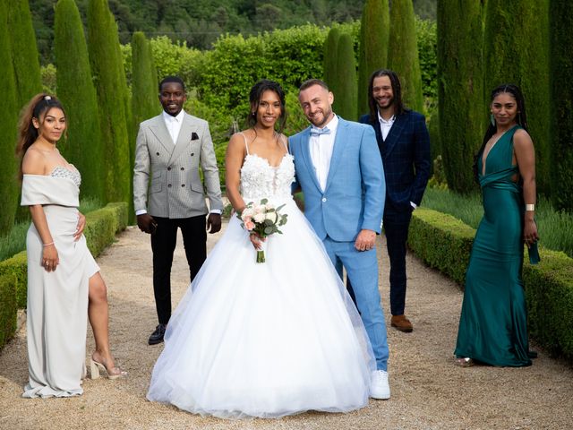 Le mariage de Erik et Johanna à Pertuis, Vaucluse 2