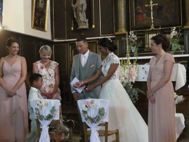 Le mariage de Yann et Dorlys  à Ménilles, Eure 58