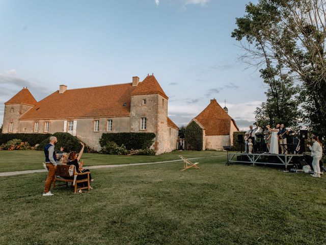 Le mariage de Gregory et Camille à Neuvy, Allier 12