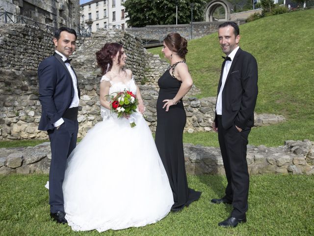 Le mariage de Mehmet et Hélene à Bourgoin-Jallieu, Isère 16