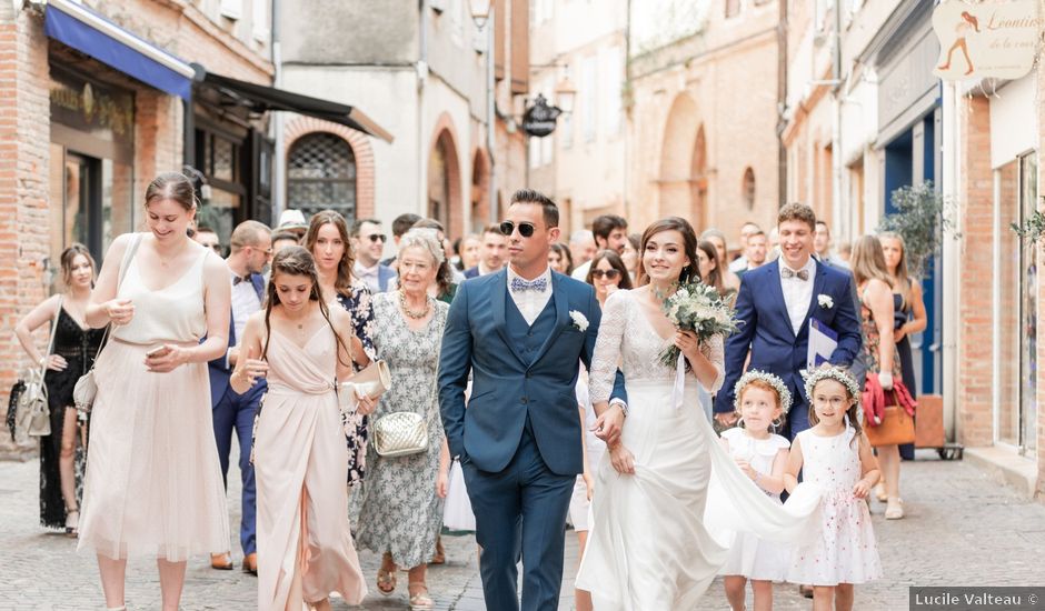 Le mariage de Charles et Emmanuelle à Guitalens-l'Albarède, Tarn