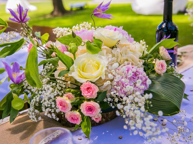 Le mariage de David et Stéphanie à Villaudric, Haute-Garonne 33