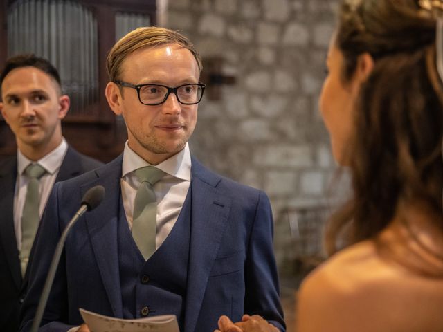 Le mariage de James et Claire à Allemans, Dordogne 25