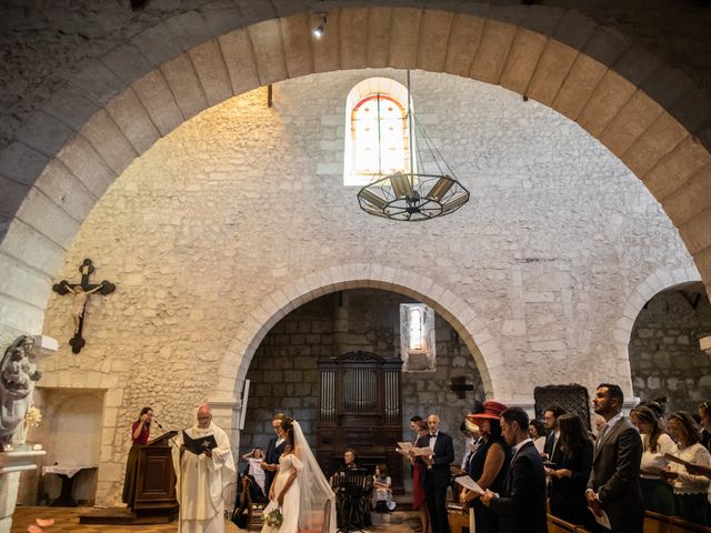 Le mariage de James et Claire à Allemans, Dordogne 27