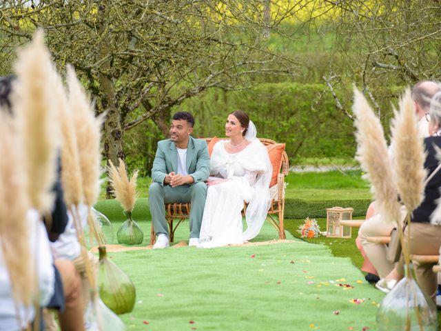 Le mariage de Julien et Aurélie à Bonchamp-lès-Laval, Mayenne 10