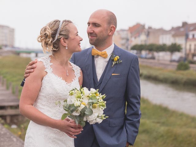 Le mariage de Benjamin et Mathilde à Wimereux, Pas-de-Calais 6