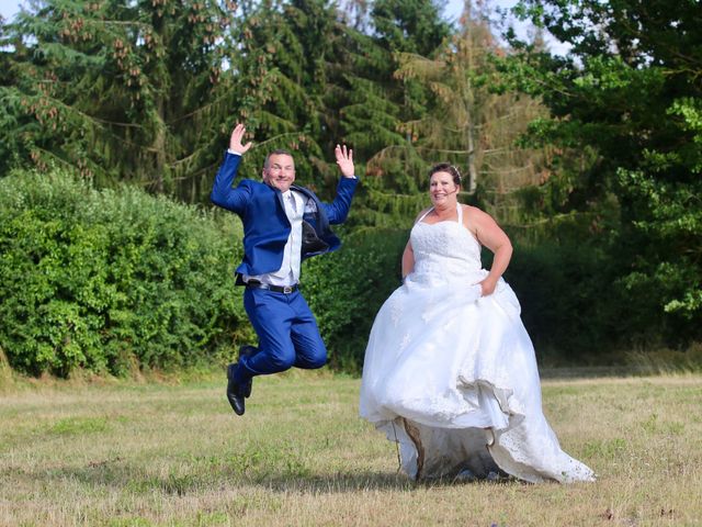 Le mariage de Régis et Cécile à Villiers-le-Morhier, Eure-et-Loir 34