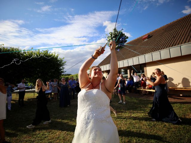 Le mariage de Régis et Cécile à Villiers-le-Morhier, Eure-et-Loir 35