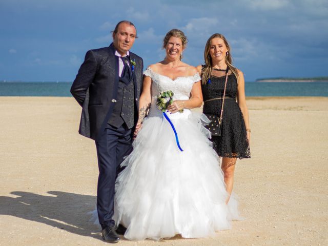 Le mariage de Christophe et Mélanie à Saint-Pierre-d&apos;Oléron, Charente Maritime 73