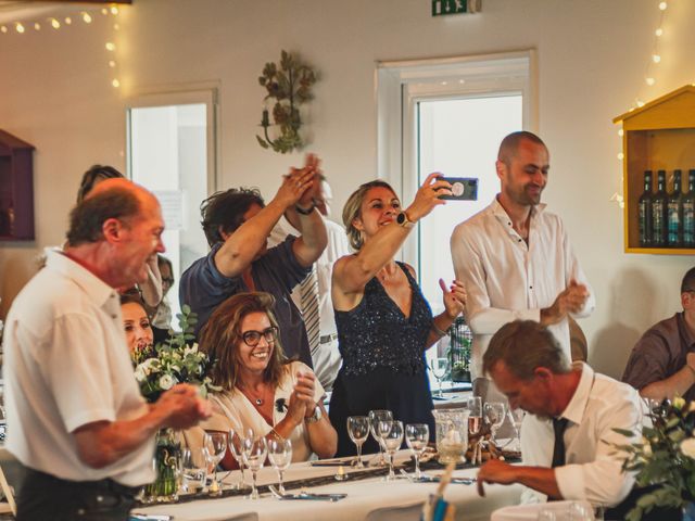 Le mariage de Christophe et Mélanie à Saint-Pierre-d&apos;Oléron, Charente Maritime 108