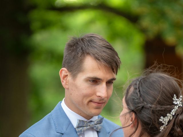 Le mariage de Clément et Mathilde à Parentignat, Puy-de-Dôme 7