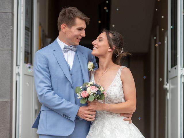 Le mariage de Clément et Mathilde à Parentignat, Puy-de-Dôme 43