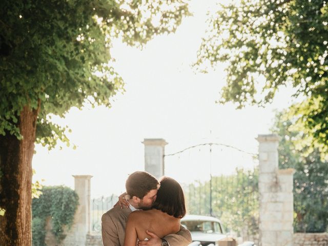 Le mariage de Mackenzie et Romane à Crazannes, Charente Maritime 2