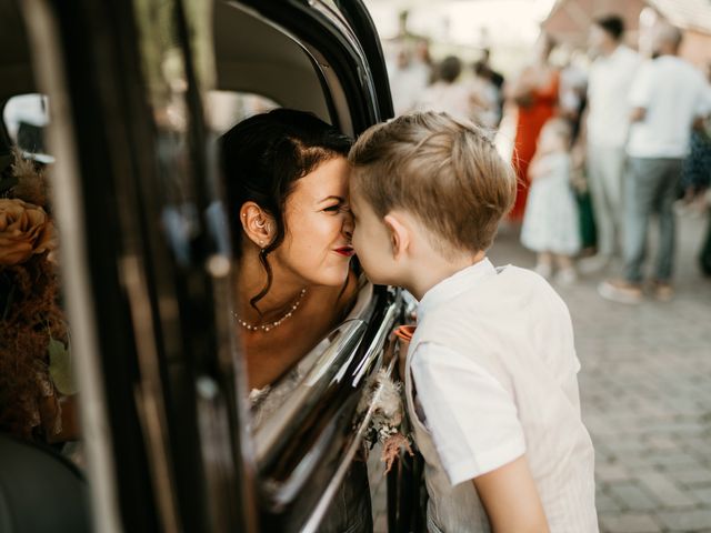 Le mariage de Sébastien et Mélanie à Buhl, Haut Rhin 10