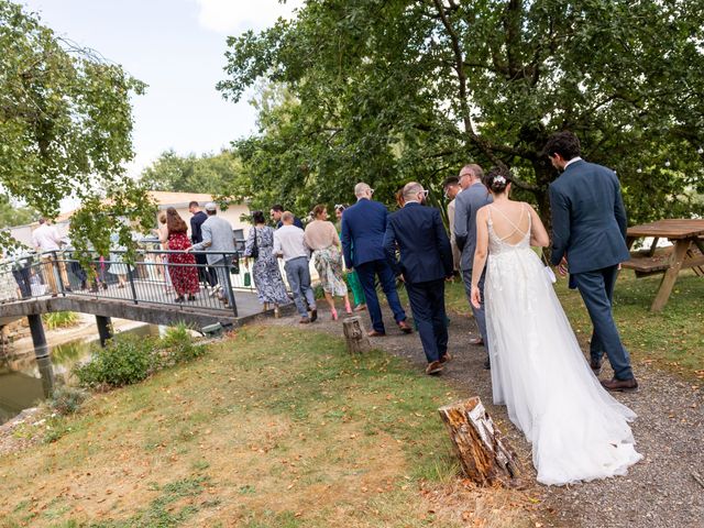 Le mariage de Charles et Clarisse à Ligné, Loire Atlantique 104
