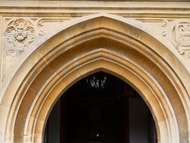 Le mariage de Tom et Camille à Vaugrigneuse, Essonne 20