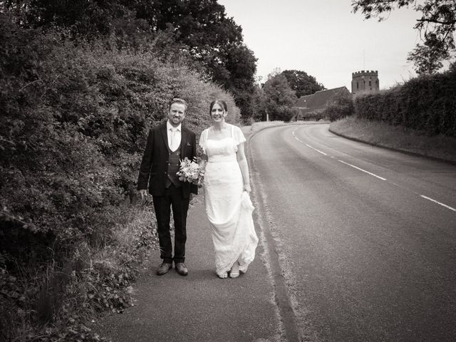 Le mariage de Tom et Camille à Vaugrigneuse, Essonne 45