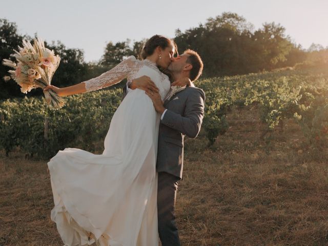 Le mariage de Olivier et Rebecca à Pommiers, Rhône 13