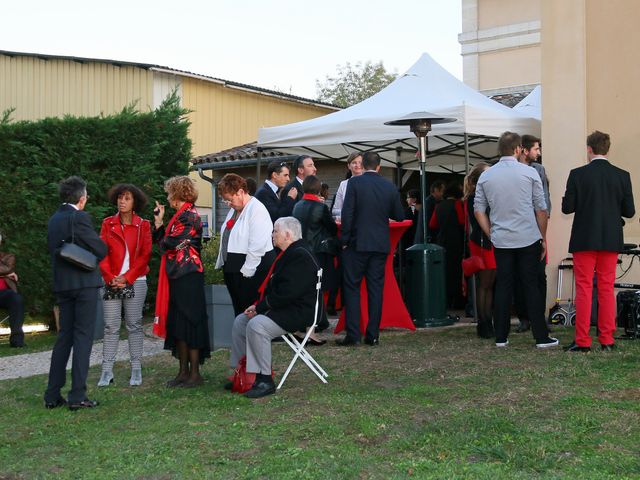 Le mariage de Rémi et Estelle à Pessac, Gironde 27