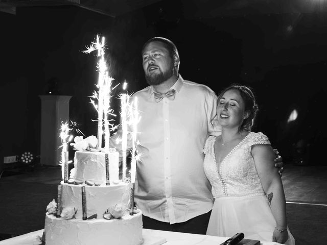 Le mariage de Julien et Audrey à Le Bois-Plage-en-Ré, Charente Maritime 81